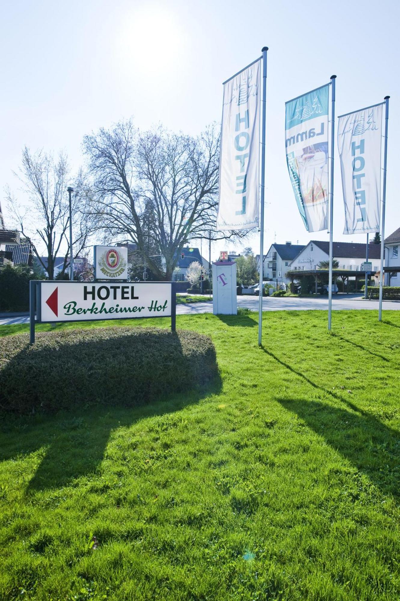 Hotel Berkheimer Hof Esslingen am Neckar Exterior photo